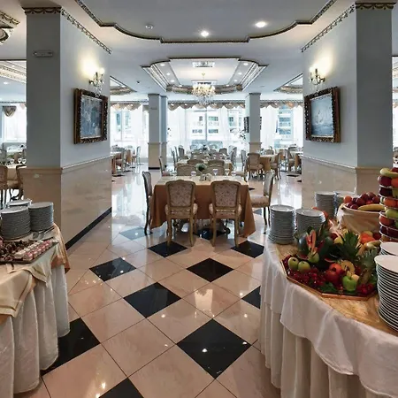 Planeta & Aquapark Free Access ホテル サニービーチ