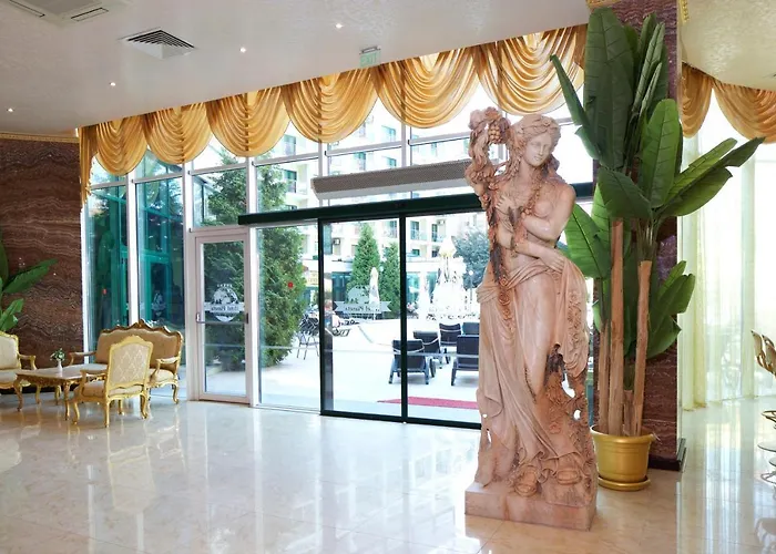 Planeta & Aquapark Free Access Hotel 5*