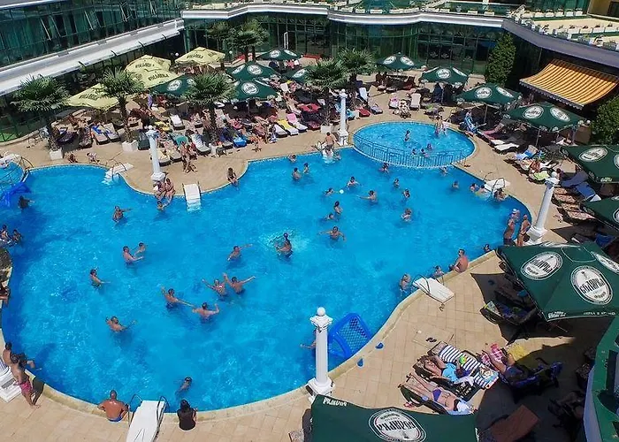 Planeta & Aquapark Free Access Hotel