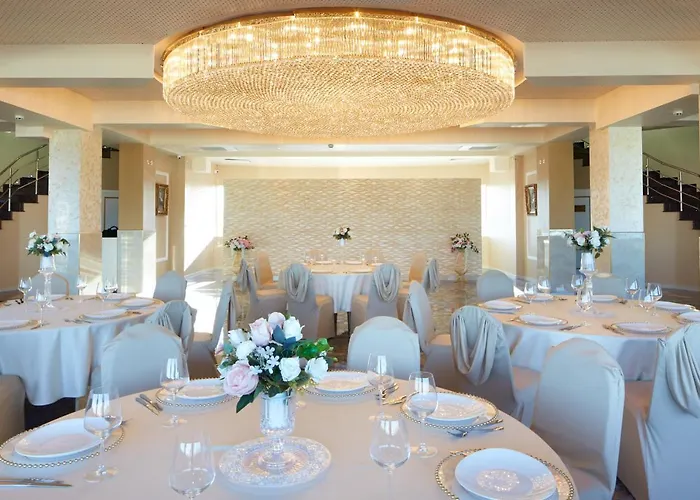 Planeta & Aquapark Free Access Hotel 5*