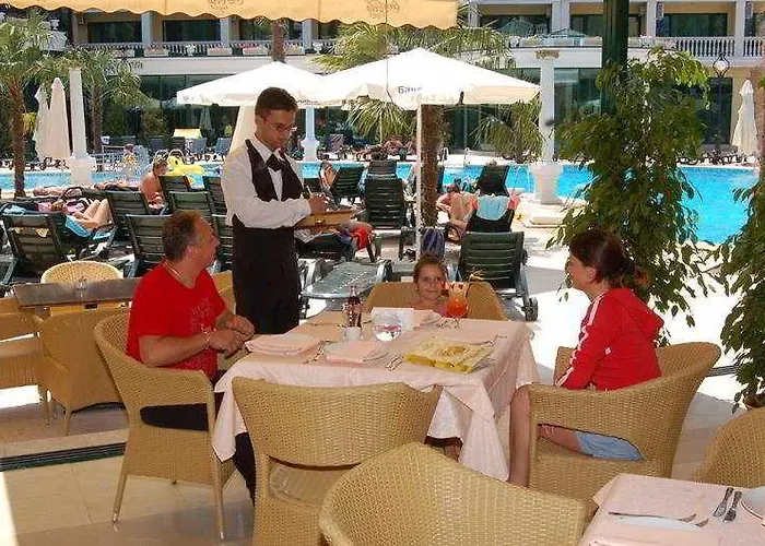 Hotel Planeta & Aquapark Free Access