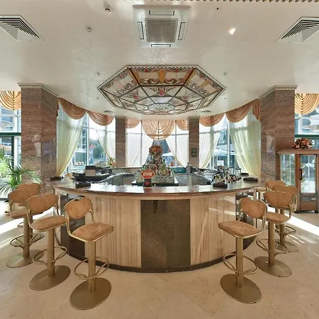 Planeta & Aquapark Free Access Hotel