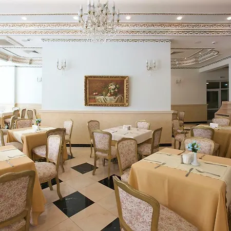 Planeta & Aquapark Free Access 5* Sunny Beach