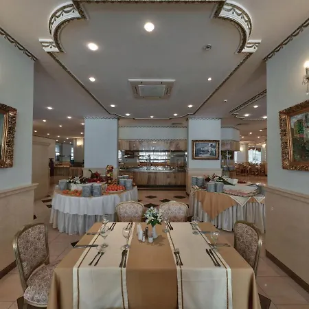 فندق وأكوابارك بلانيتا - شامل كلياً 5*