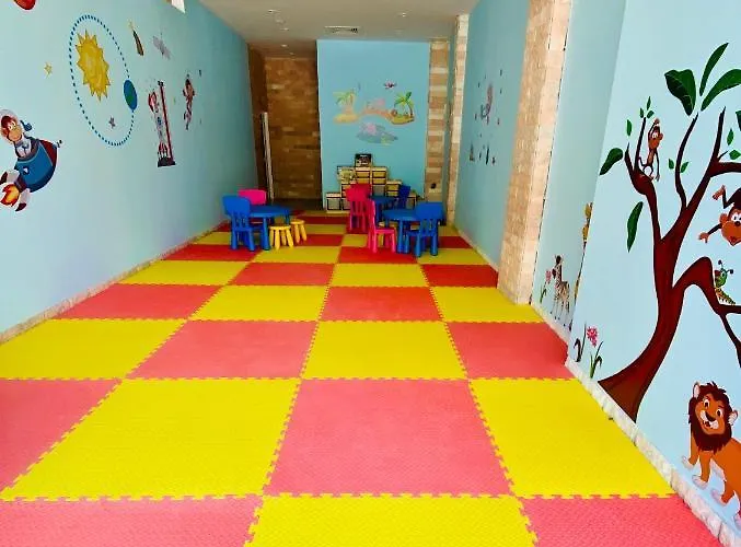 Planeta & Aquapark Free Access Hotel Slantchev Briag