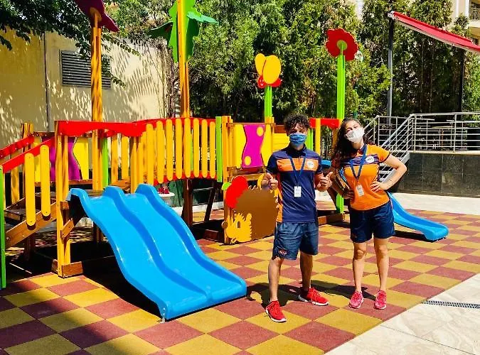 מלון Planeta & Aquapark Free Access