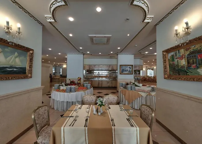 Hotel Planeta & Aquapark Free Access 5*