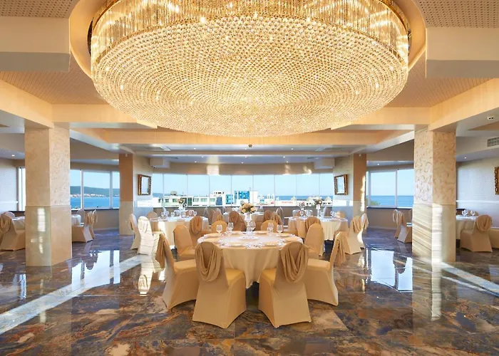 Ξενοδοχείο Planeta & Aquapark Free Access Σάνι Μπιτς